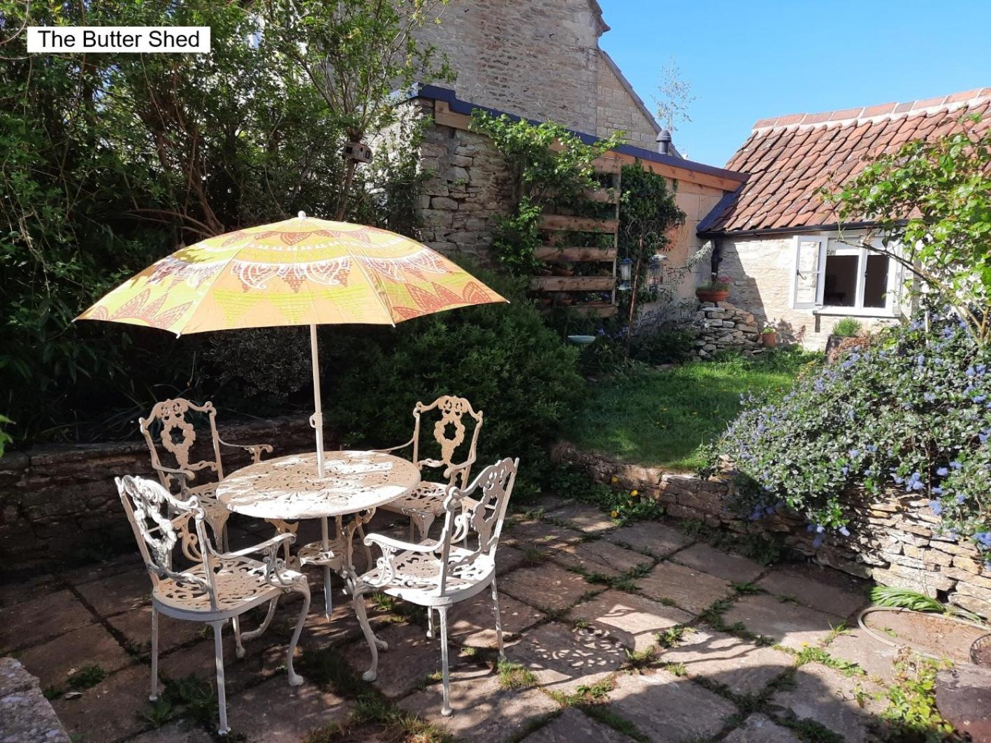Cotswold Cottage Bed & Breakfast Luckington Zewnętrze zdjęcie
